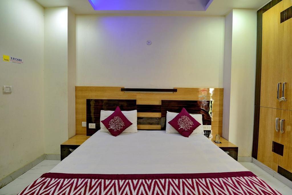 Goel Residency Hotel Delhi Kültér fotó