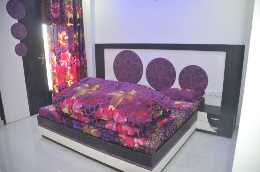 Goel Residency Hotel Delhi Kültér fotó