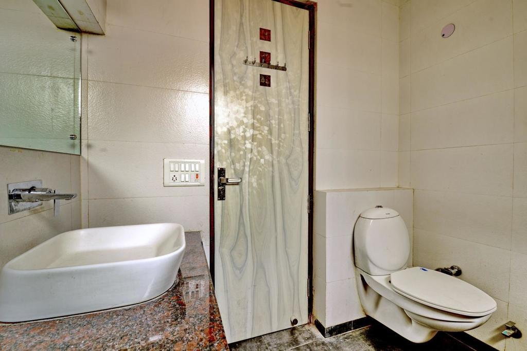 Goel Residency Hotel Delhi Kültér fotó